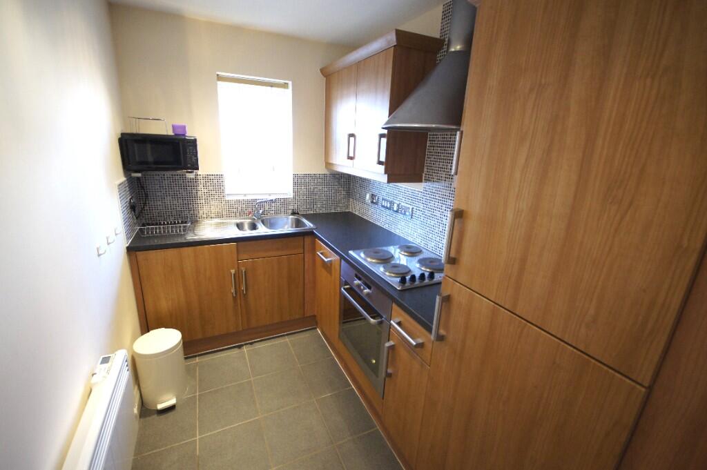51, Carrfield photo 4