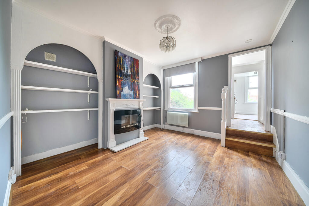 Apartment in Dartford, Temple Hill - View 3