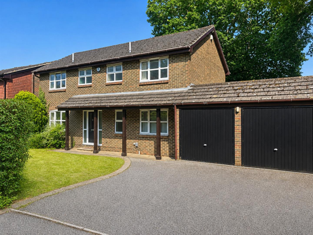 Main image of property: Raglan Close, Valley Park, Chandler's Ford