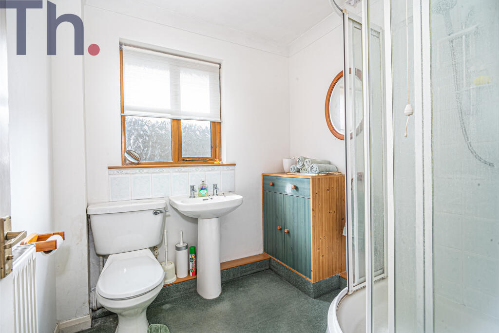 House in Newport, Arreton - More