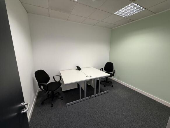 2 Desk Suite