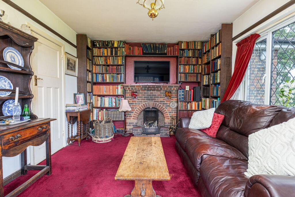 House in Tonbridge - More