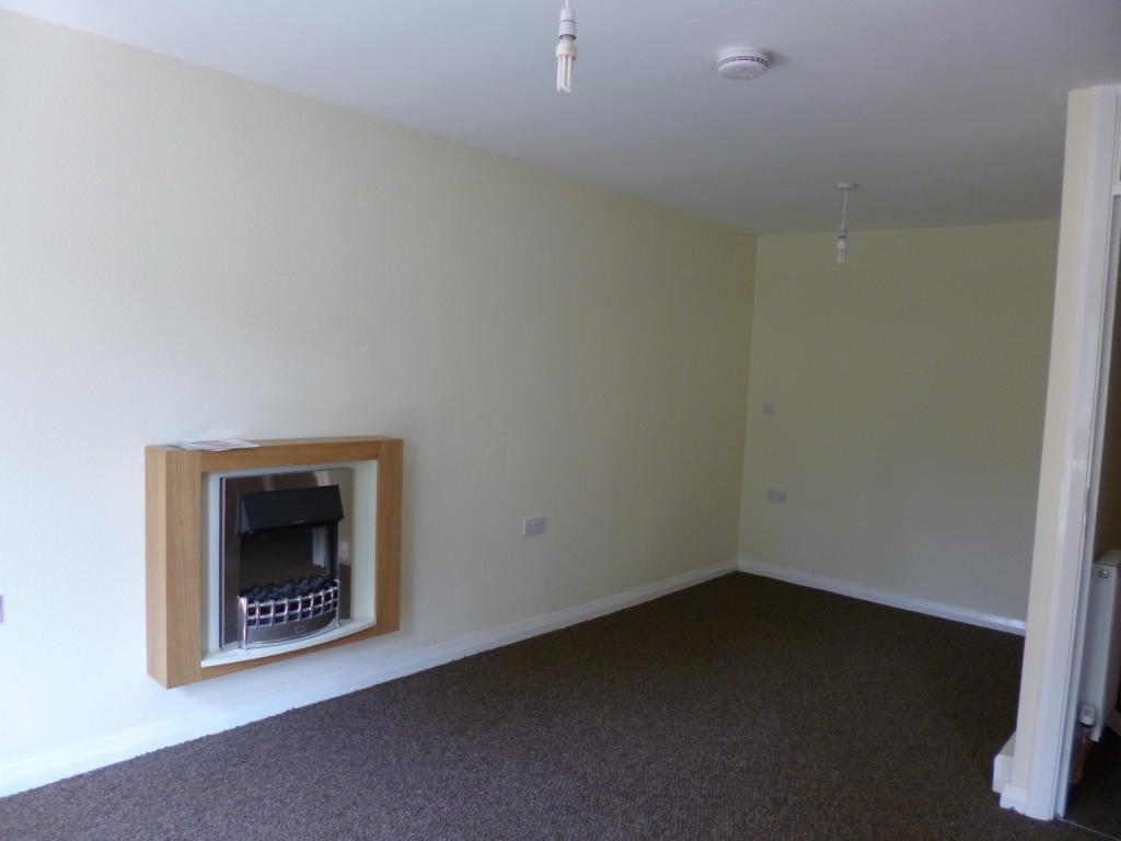 Manor Court,Cottingley,BD16 photo 4