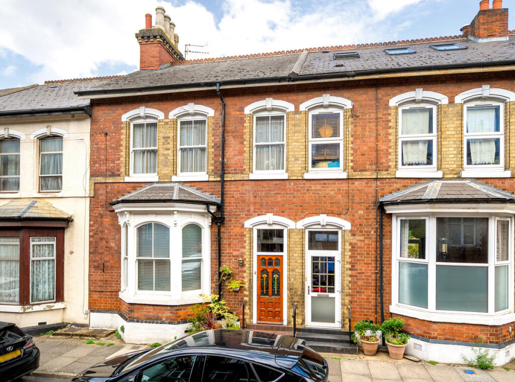 Main image of property: Gratton Terrace, London, NW2