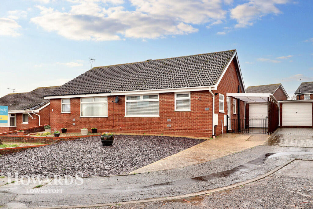 Brook Close, Carlton Colville photo 2