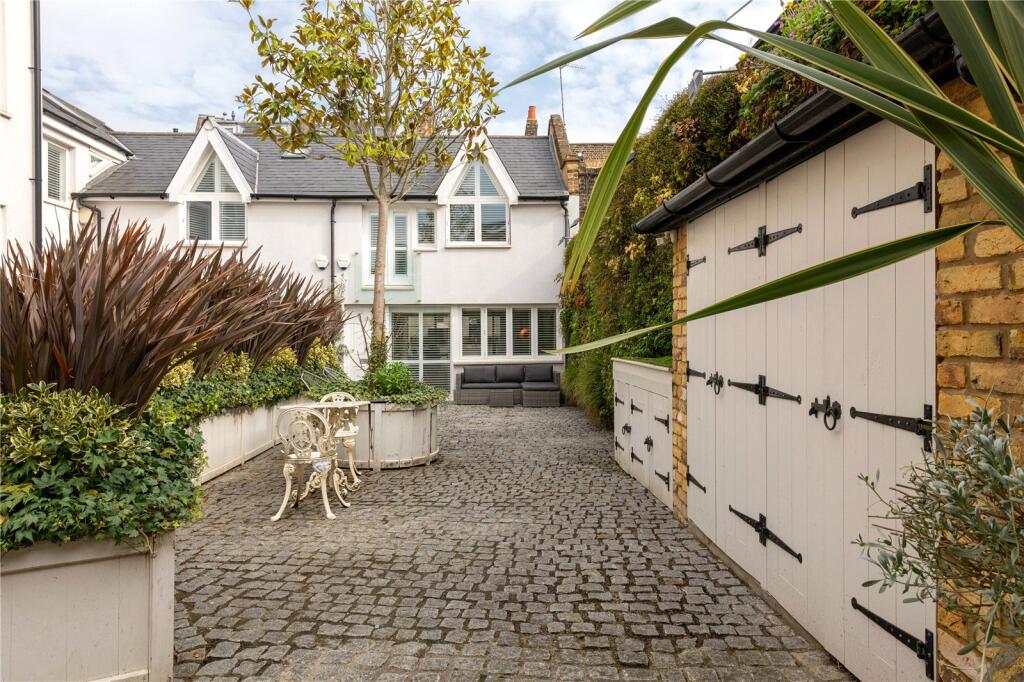 Main image of property: Prescott Place, London, SW4