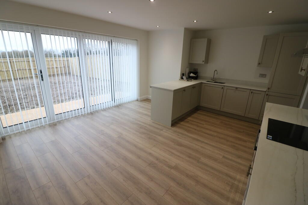 House in North Ferriby, East Riding of Yorkshire - View 5