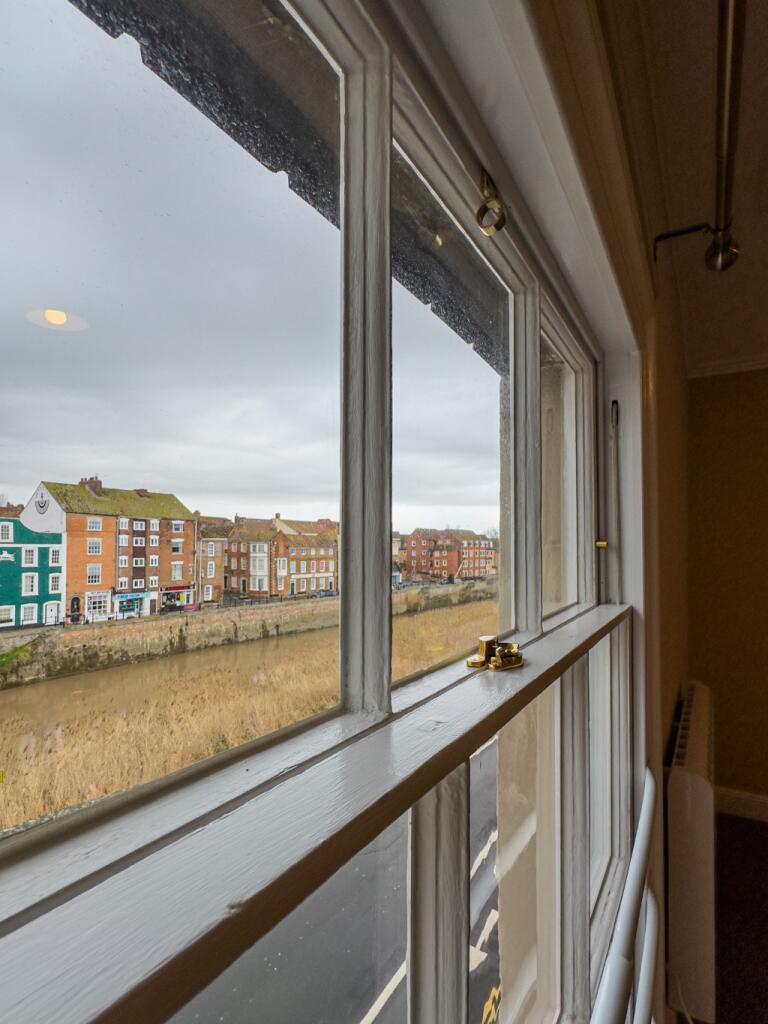 Apartment in Bridgwater, Eastover, Somerset - View 4