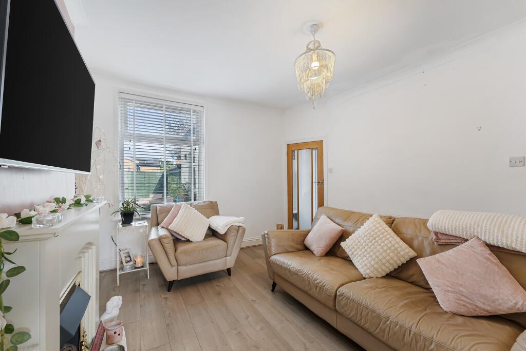 House in Bolton, Ainsworth - View 5
