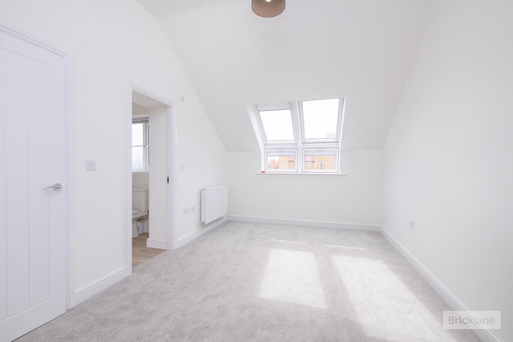 House in Peterborough - View 4