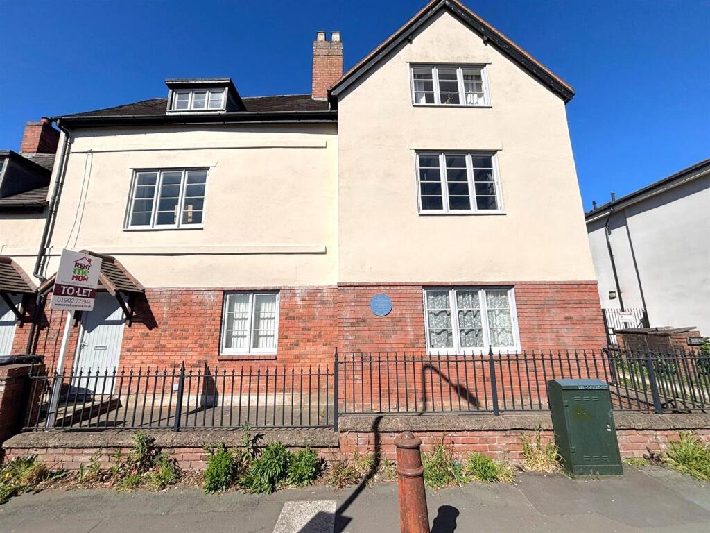 Main image of property: Merridale Lane, Wolverhampton, WV3 9RG