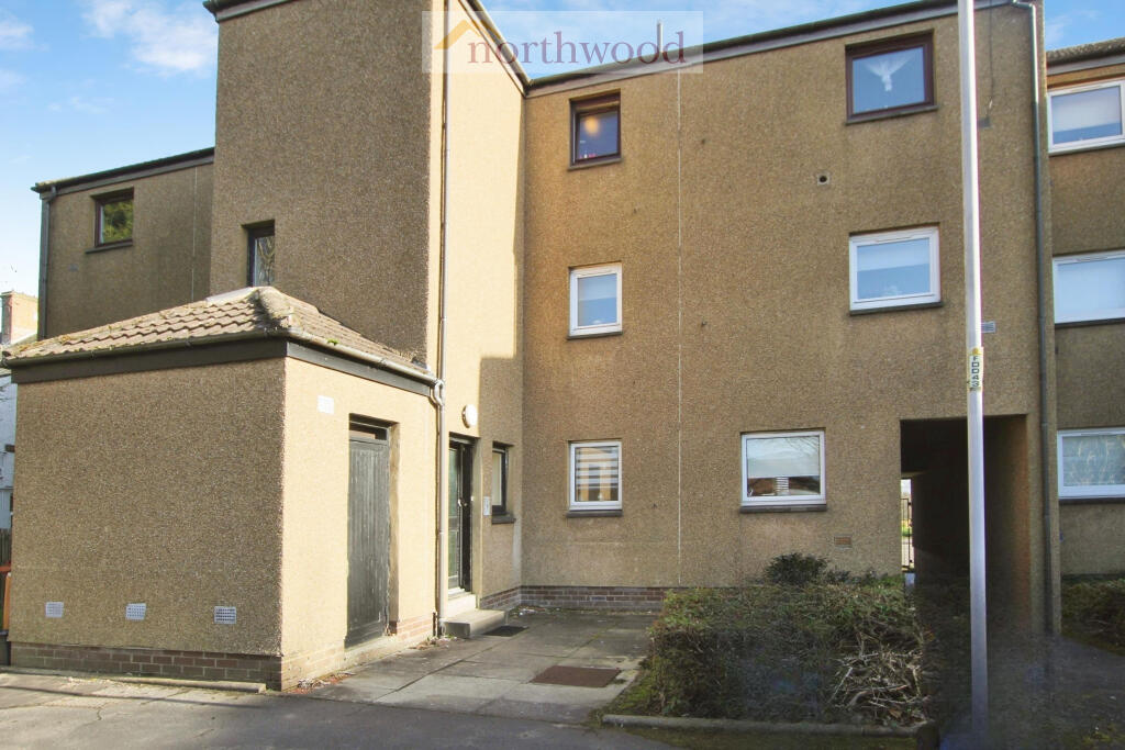 Main image of property: Fairfield Place, Falkirk, Stirlingshire, FK2