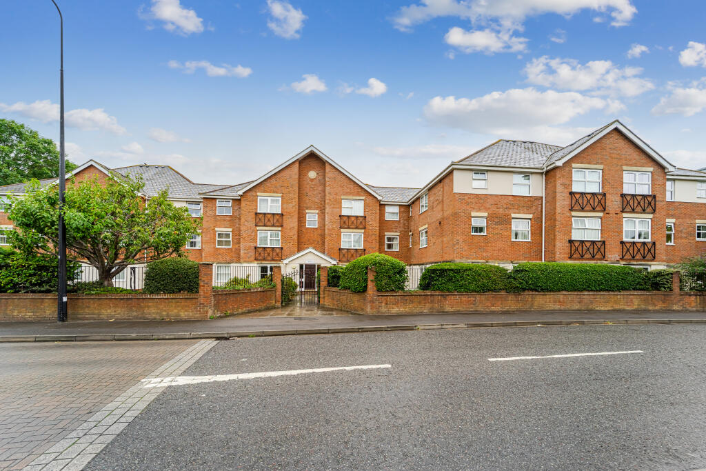 Apartment in Bristol - View 5