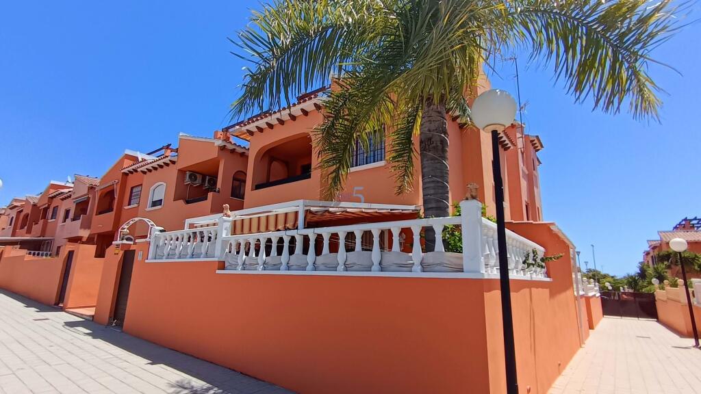 Main image of property: Valencia, Alicante, Torrevieja