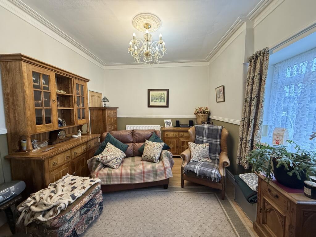 11 Cambridge Terrace, Barnard Castle photo 3