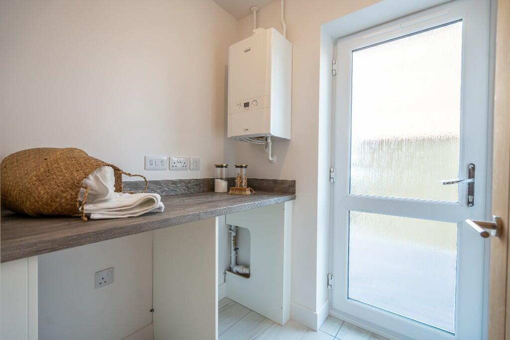 Clover Lane,
Healing,
Grimsby,
DN41 7AG photo 4