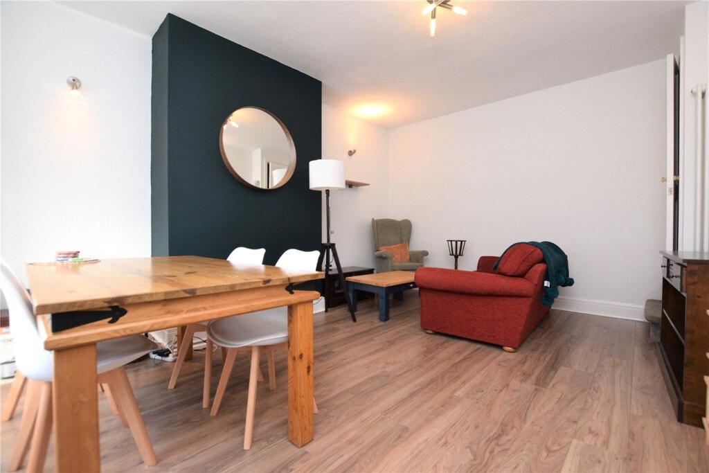 House in Rodley, Bagley - View 5
