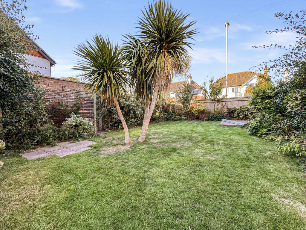Apartment in Brighton - View 4