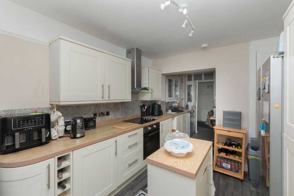 Croft Road, Crowborough, TN6 photo 4