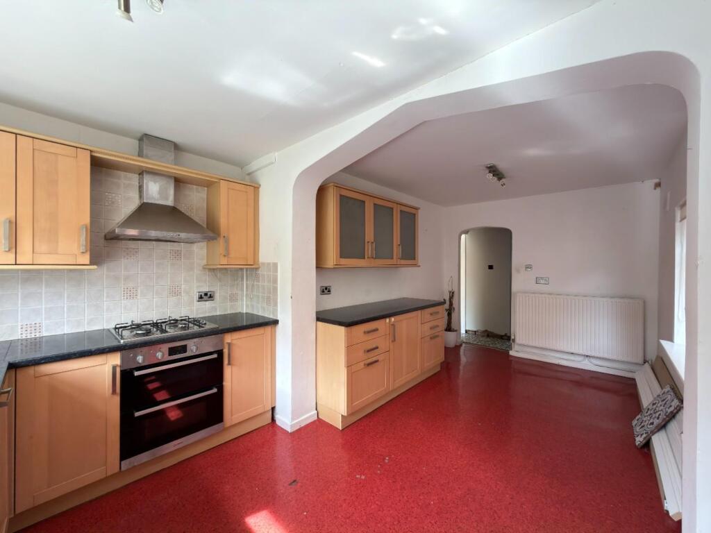 House in Manchester, Chorlton-cum-Hardy - More
