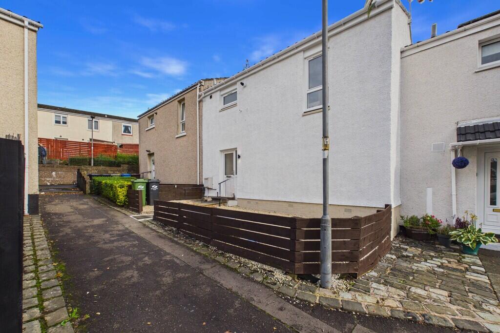Main image of property: Macduff, Erskine