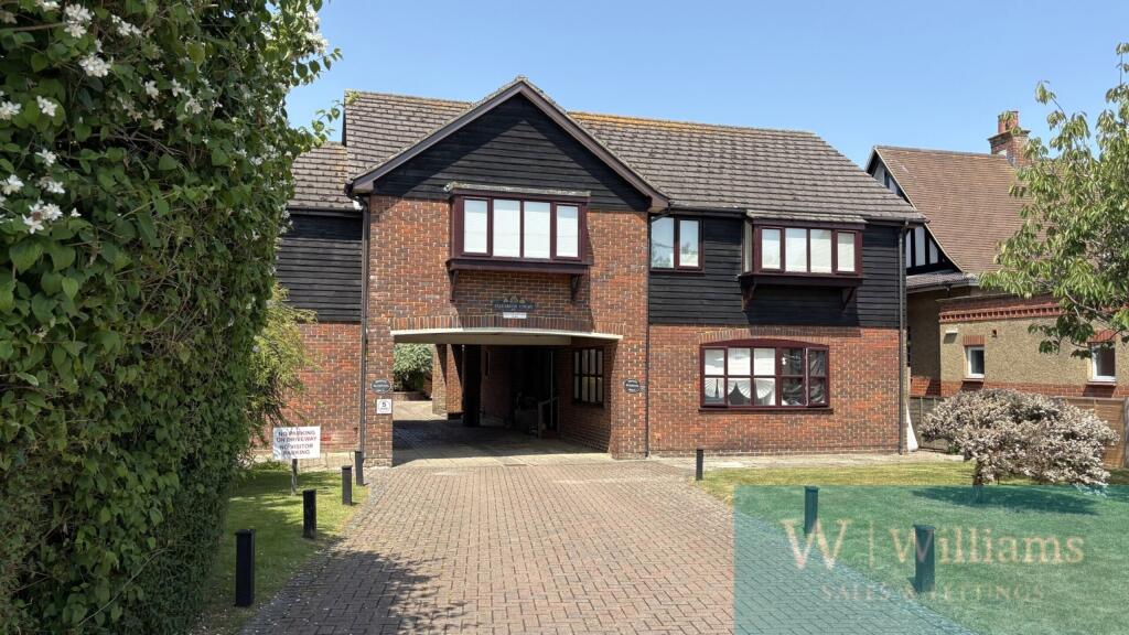 Main image of property: High Street, Bembridge