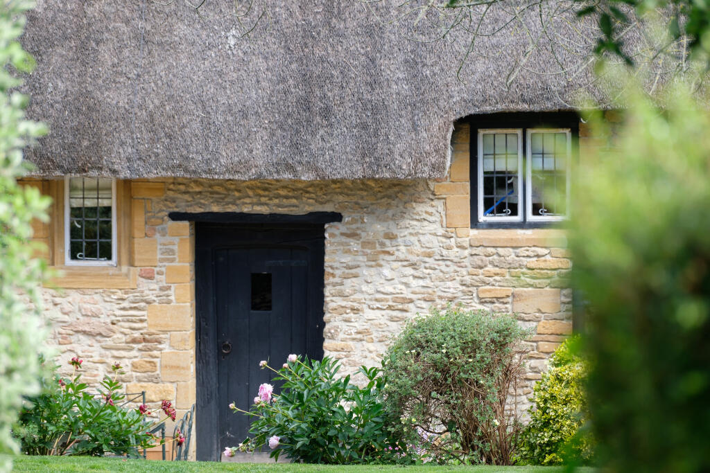 House in Dorchester - View 3