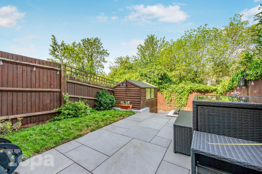 Robinson Way, Gravesend, DA11 photo 4