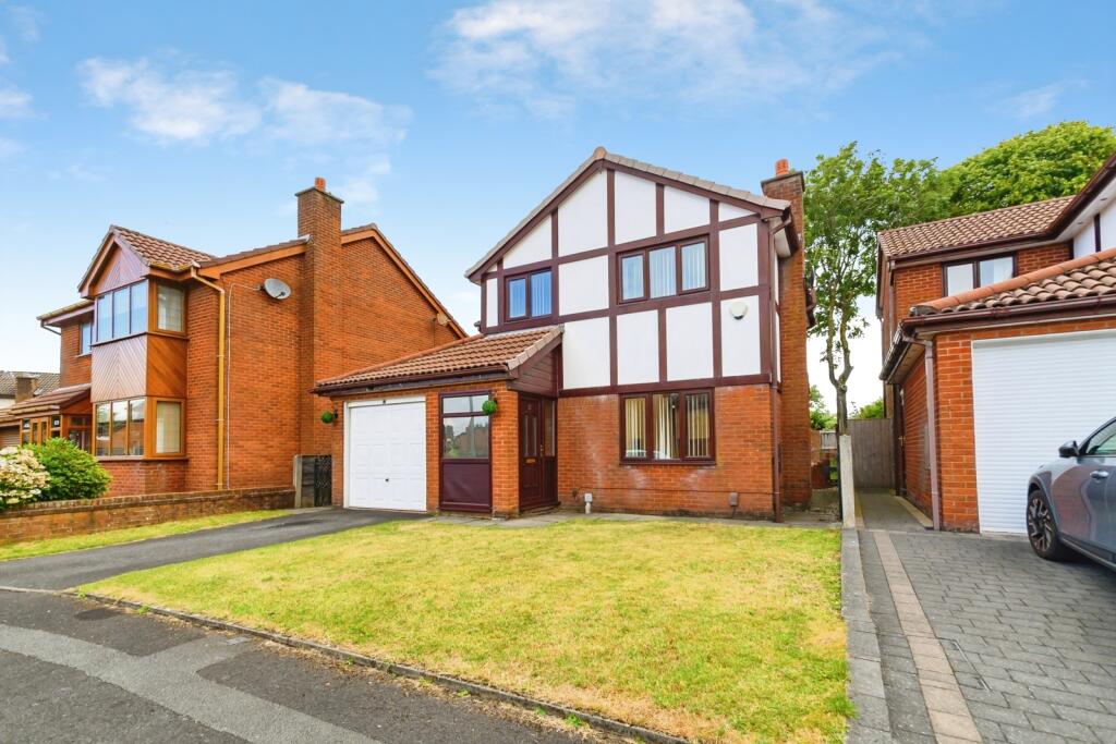 Main image of property: Saltram Close, Radcliffe, Manchester, Greater Manchester, M26