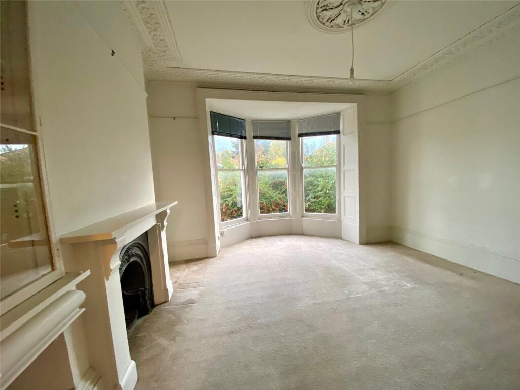 Apartment in Bristol - View 5