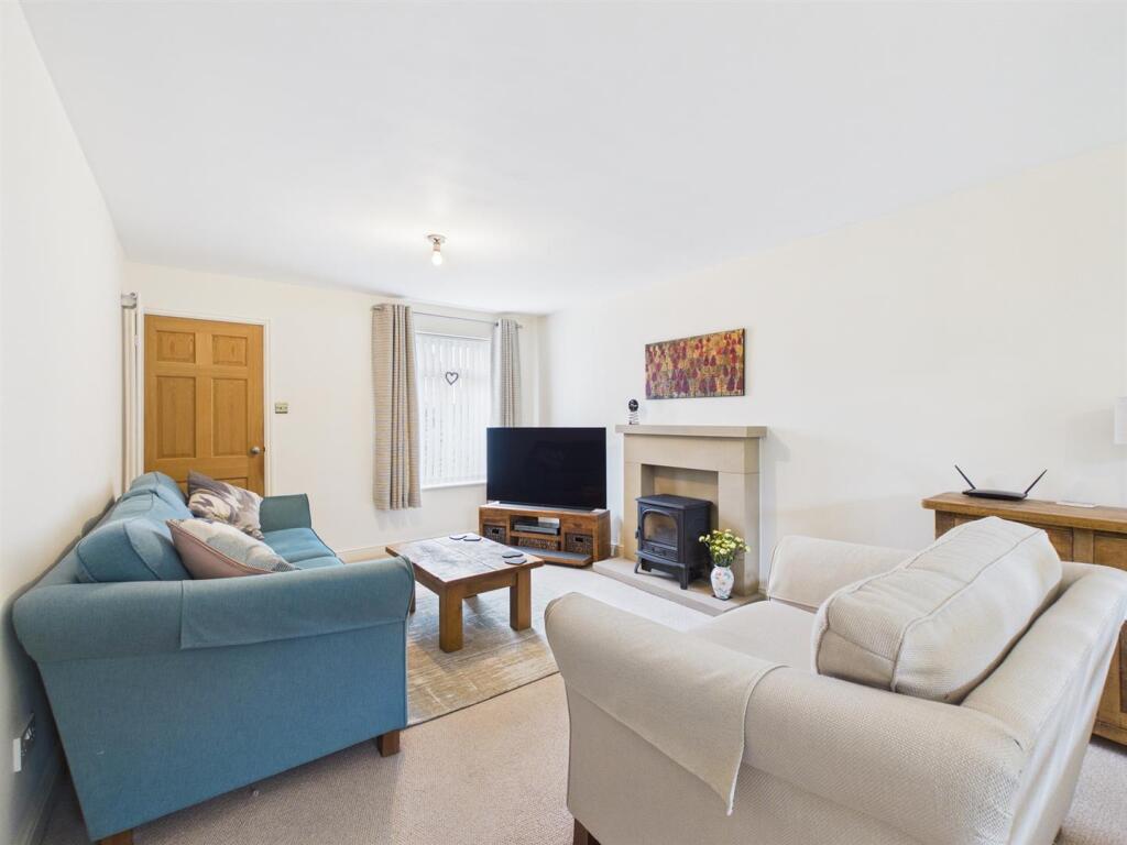 Broadlands, South Normanton, Alfreton photo 3