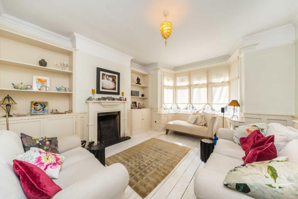 House in London - View 2