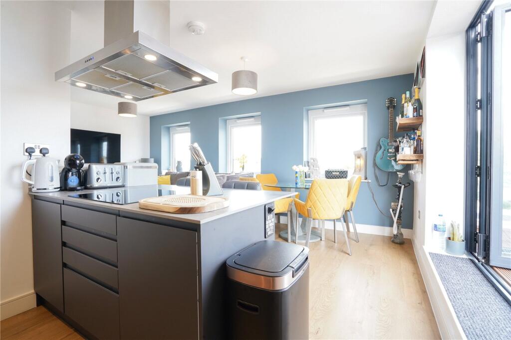 Apartment in Manchester, Greater Manchester - View 3