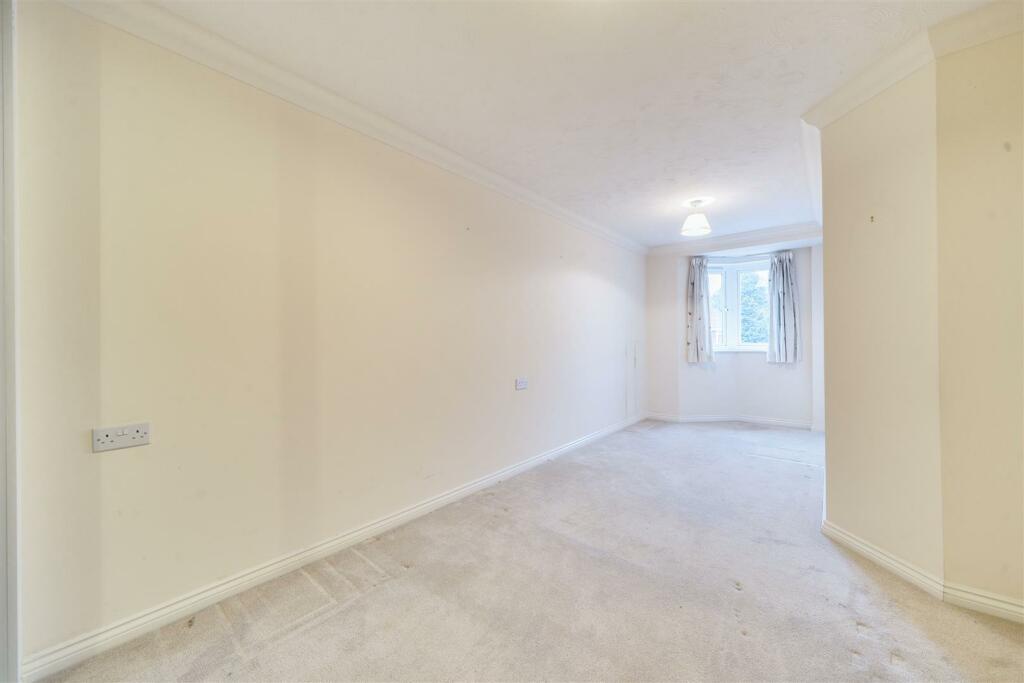 Additional image 4 of Tudor Lodge, Solihull, West Midlands