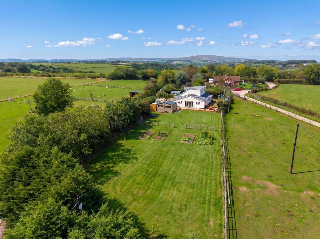 House in Mid Devon, Hittisleigh - View 4