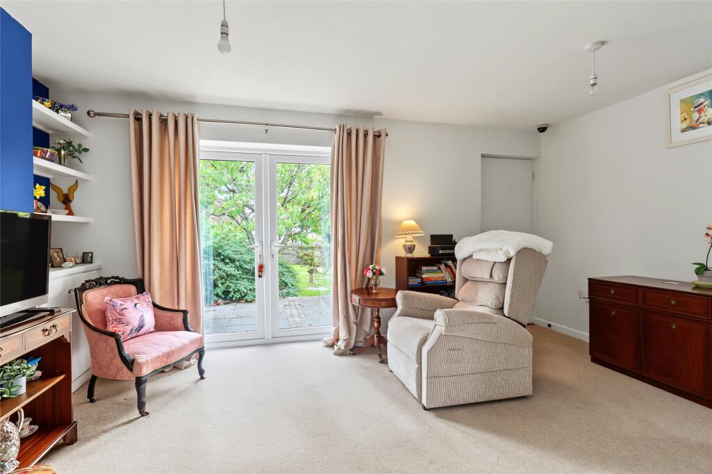 Rectory Close, Wrafton, Braunton, Devon, EX33 photo 4