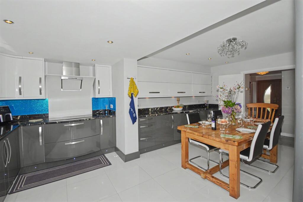House in Plymouth, South Hill - View 3