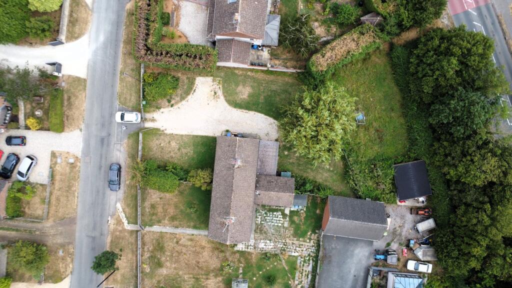 House in Swindon - View 3