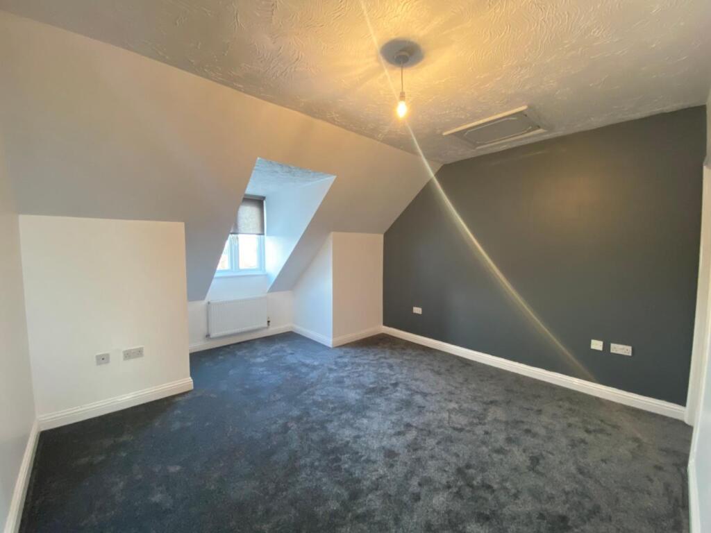 Jubilee Way, Crowland, Peterborough photo 4