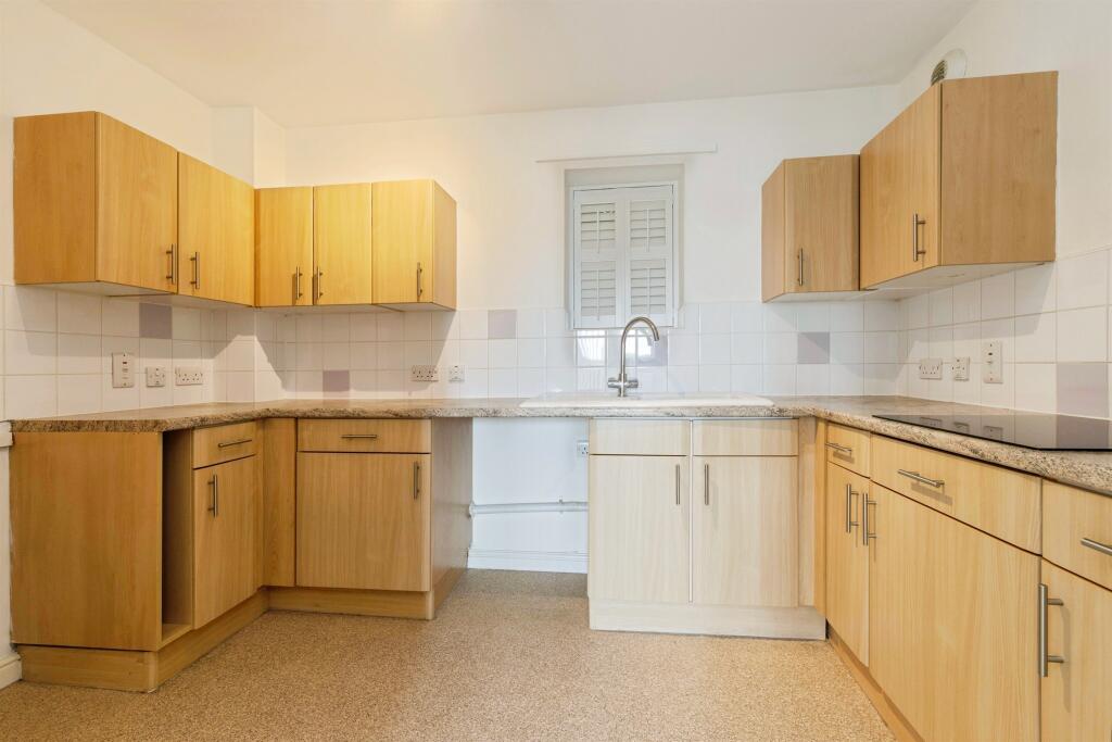 Apartment in Stockton-on-Tees - View 5