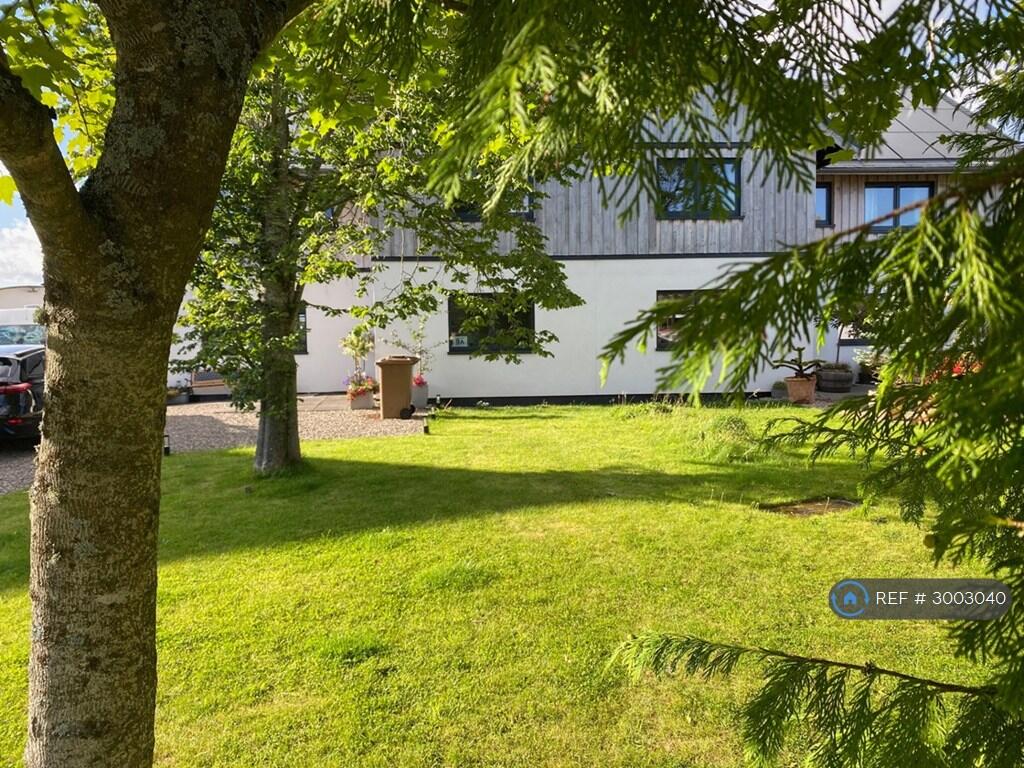 Churchill Way, Kirknewton, EH27