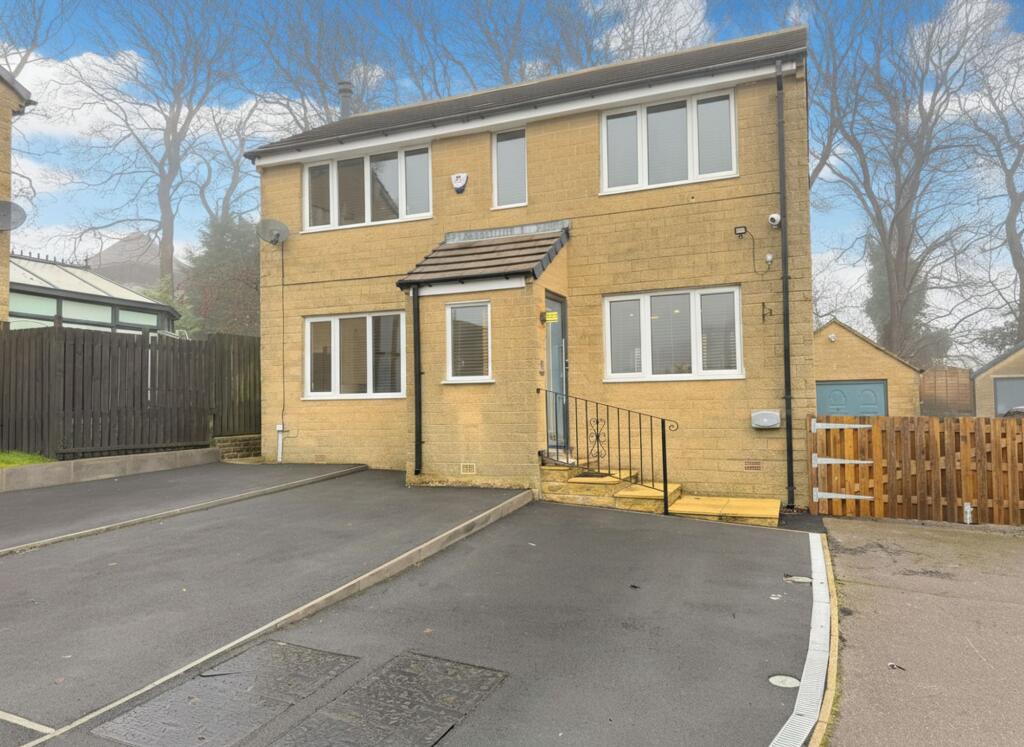 Main image of property: Laurel Bank Close, Holmfield, HX2