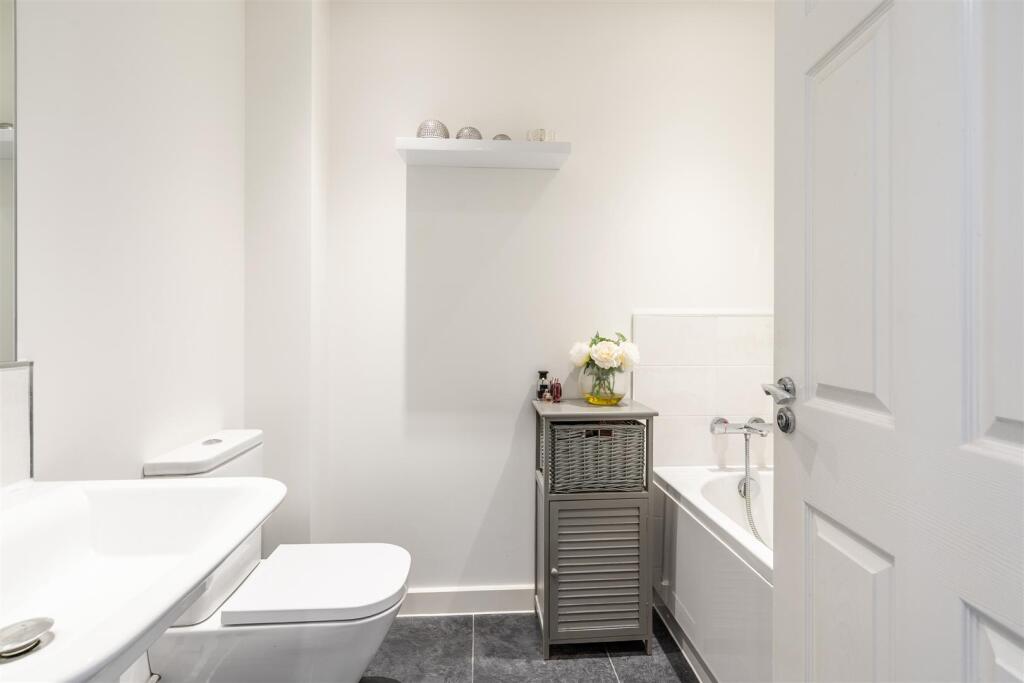 Additional image 8 of Memorial Close, Cheswick Green, Solihull