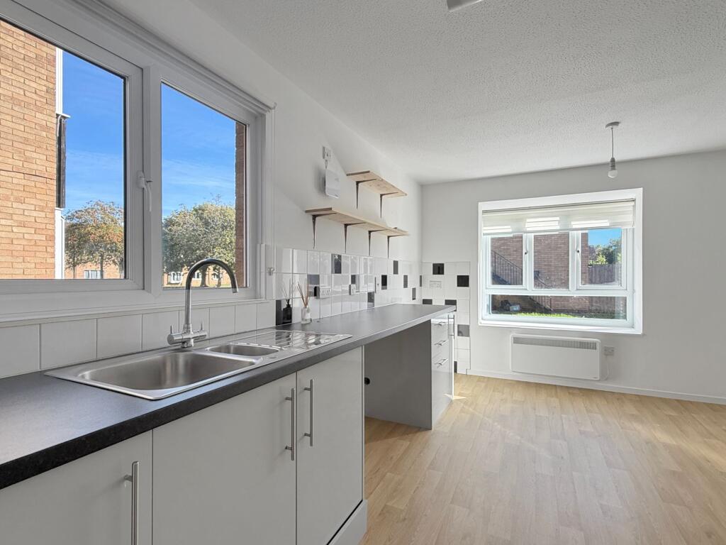 Apartment in Ipswich - View 2