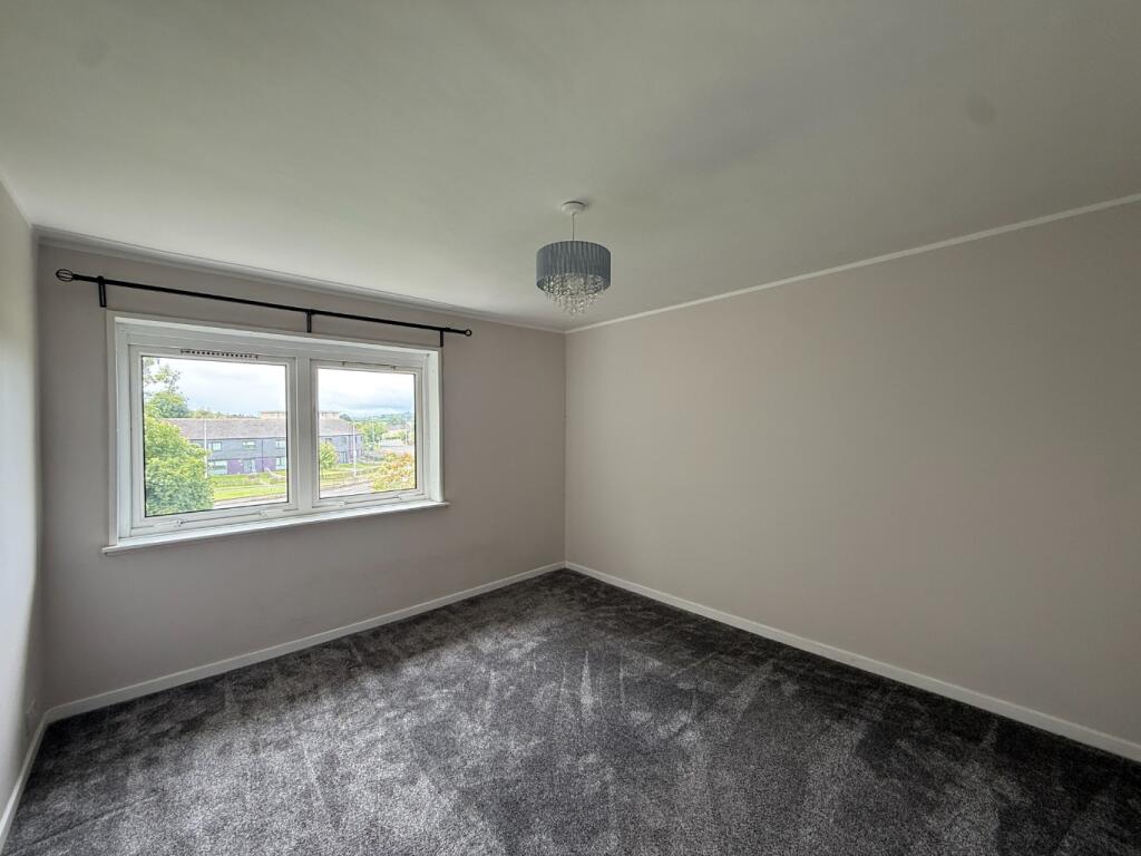 Apartment in Paisley - More