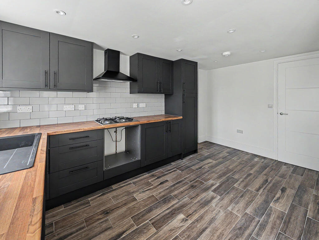 House in Shrewsbury, Harlescott Grange - View 5