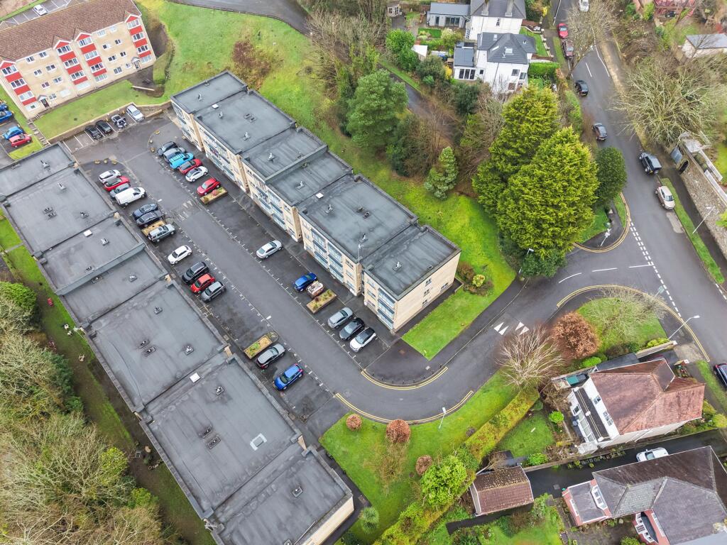 Apartment in Swansea - View 4