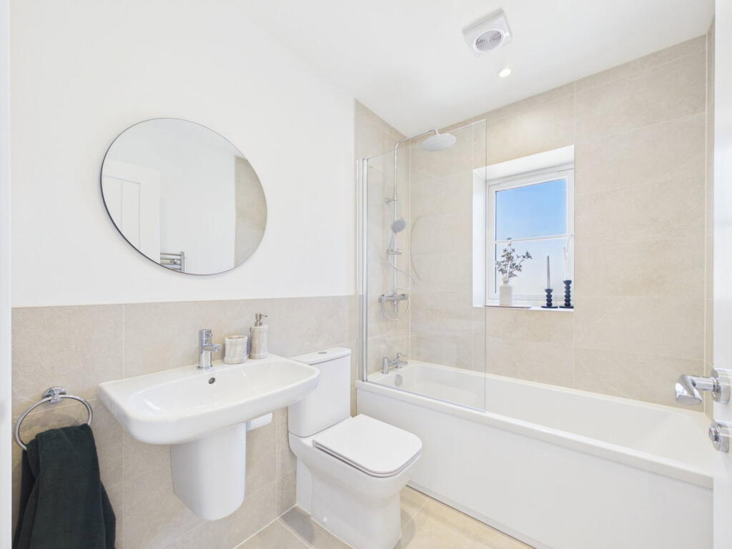 House in Brighton - View 5