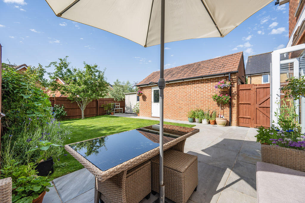 House in Havant, Hampshire Farm - View 2