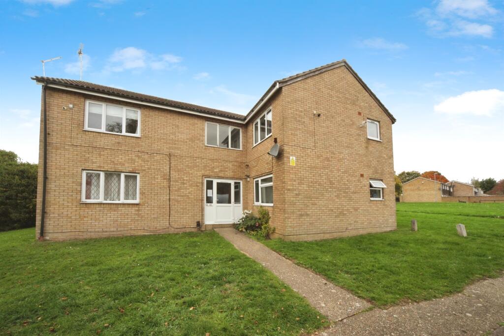Main image of property: Repton Close, Luton